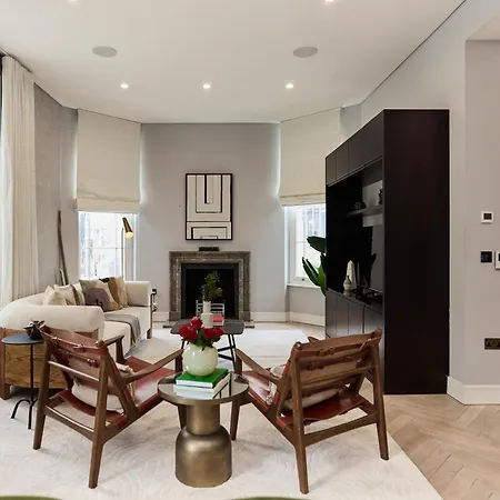 The Westbourne Park Place - Elegant 3Bdr Flat